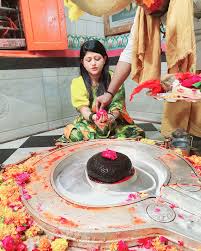 Puja perfrom ujjain temple