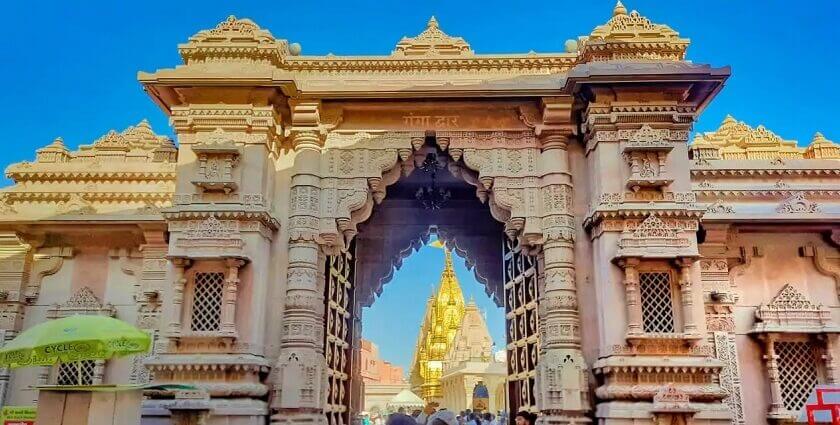 Shri Kashi Vishwanath Temple Varanasi